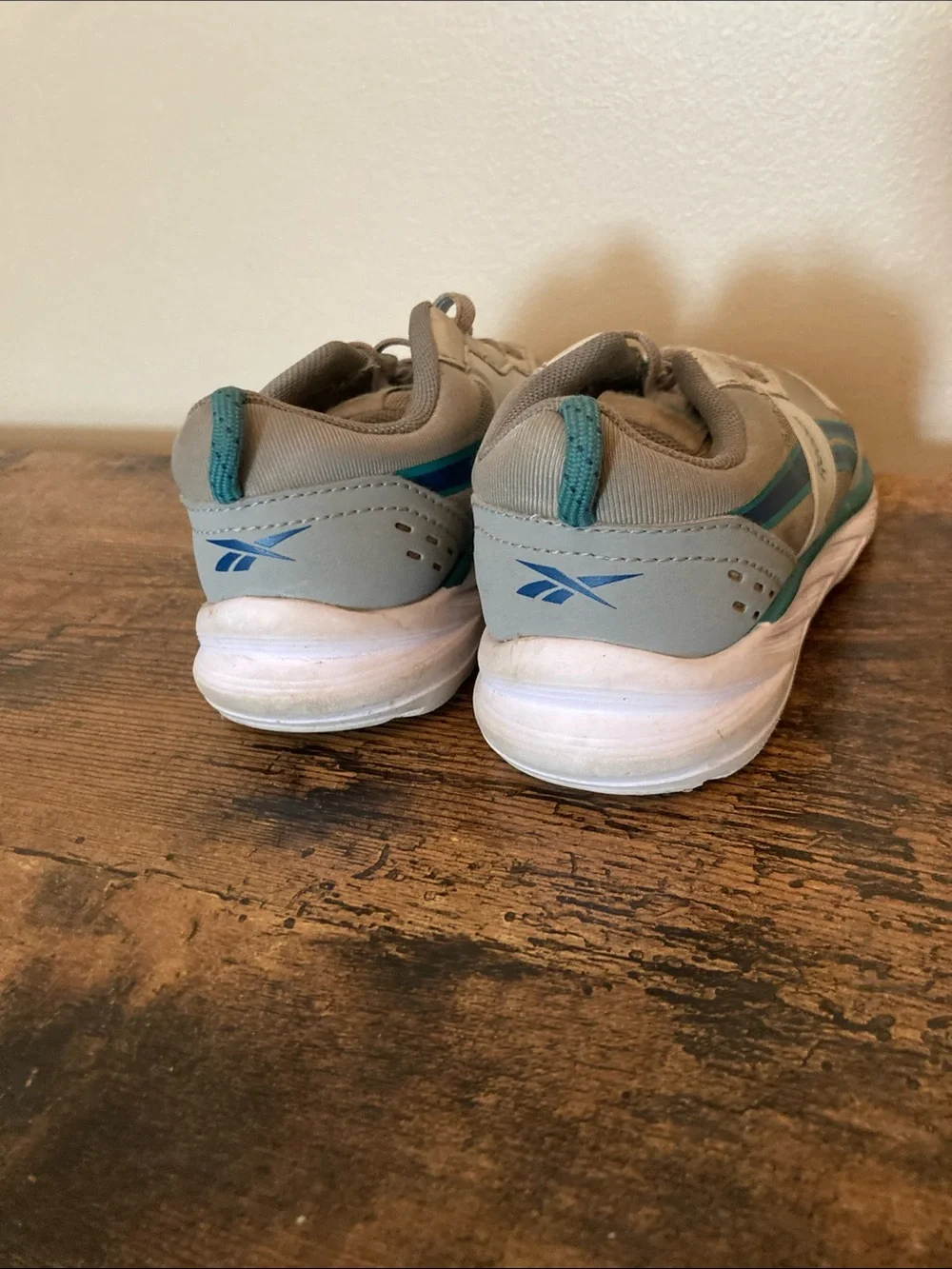 Reebok preloved 🤎